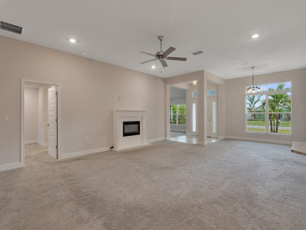 WATERSTONE PHASE THREE - Residential