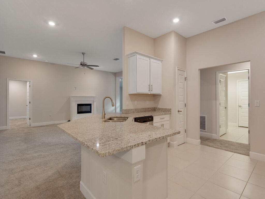 WATERSTONE PHASE THREE - Residential
