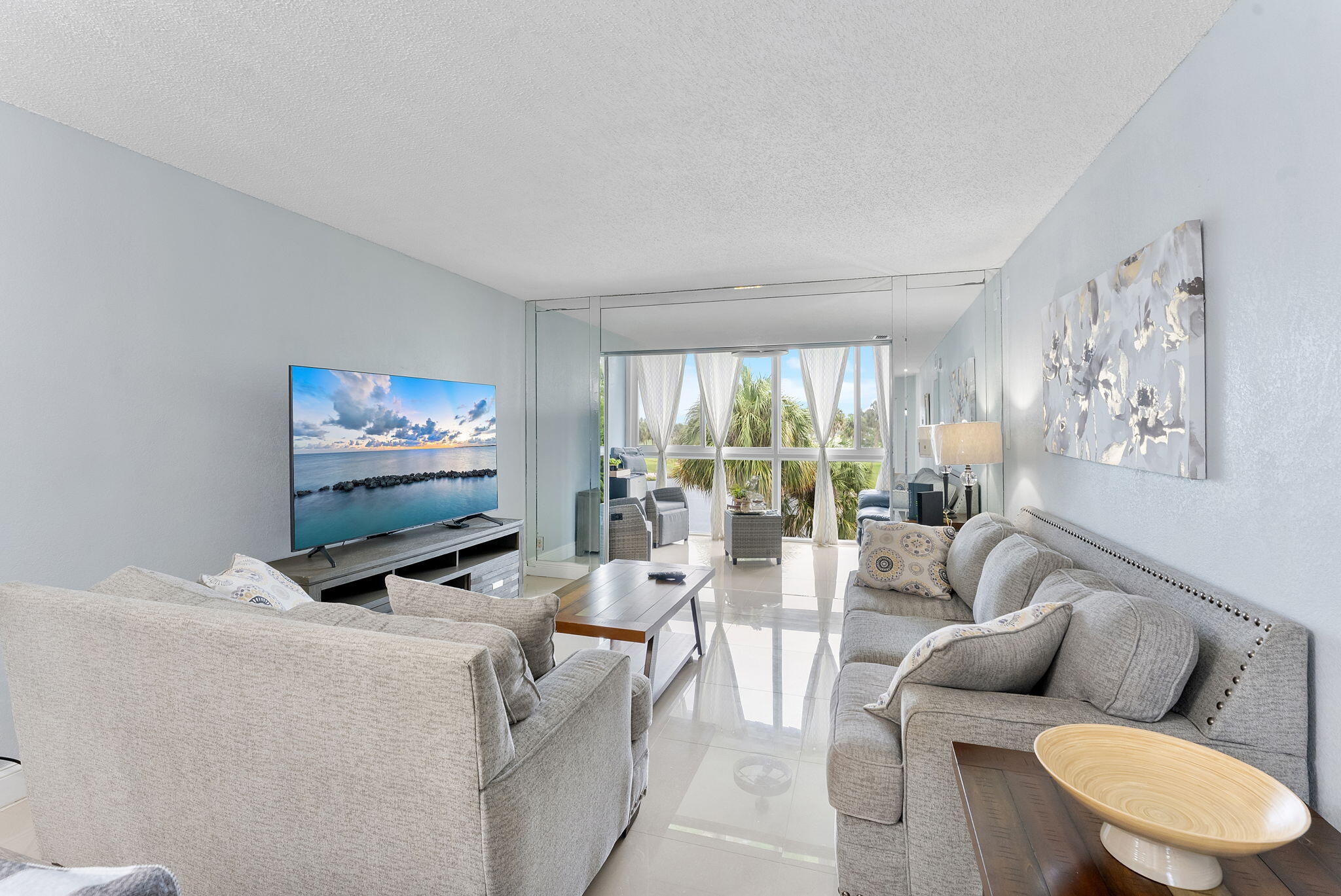 Oriole Golf & Tennis Club - Residential
