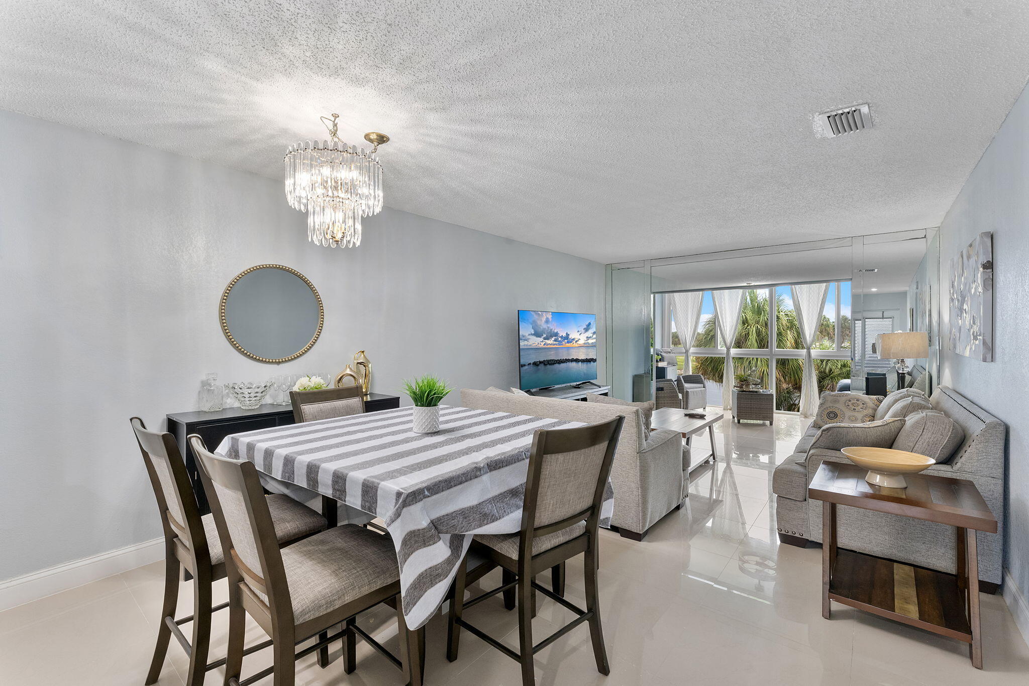 Oriole Golf & Tennis Club - Residential