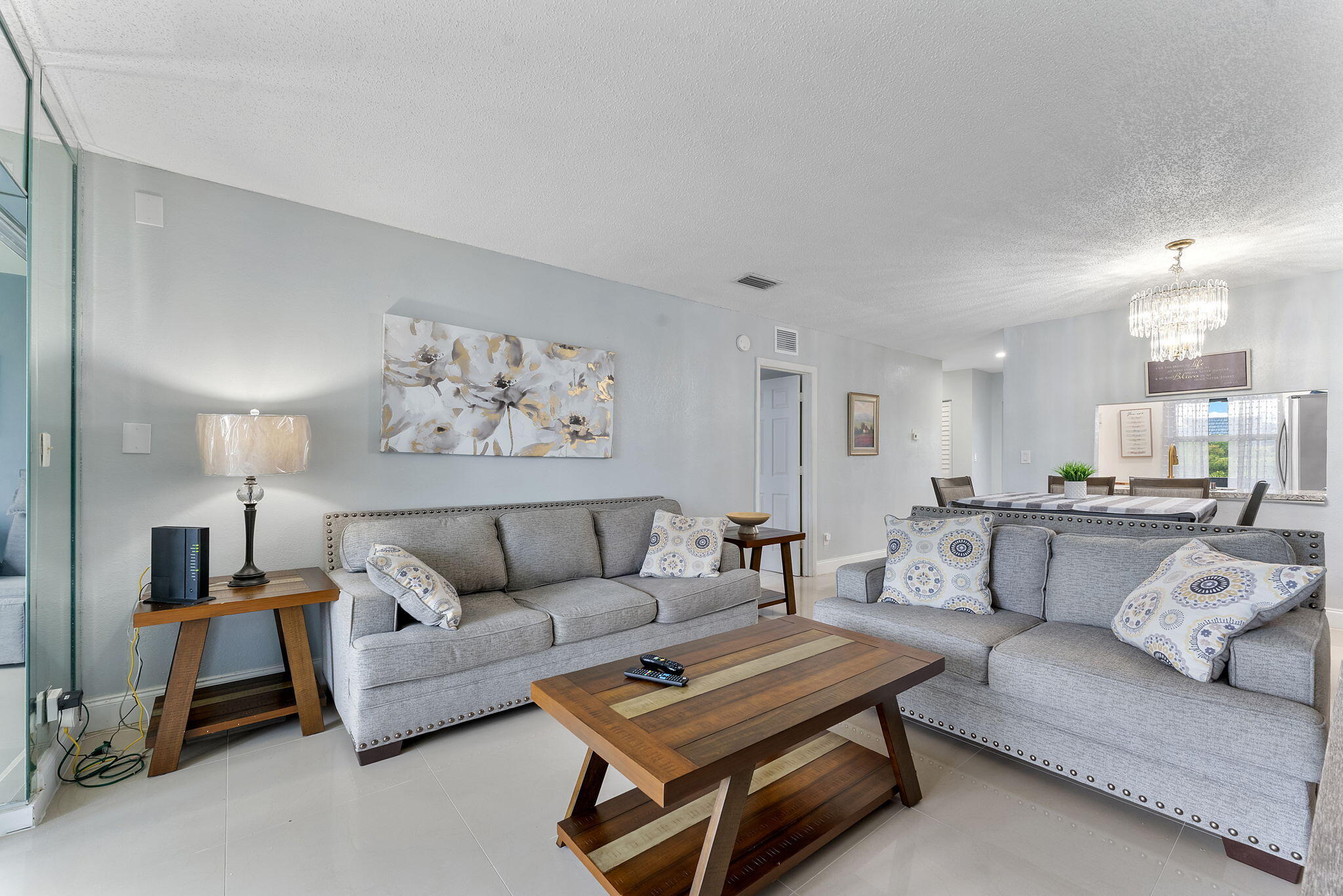Oriole Golf & Tennis Club - Residential