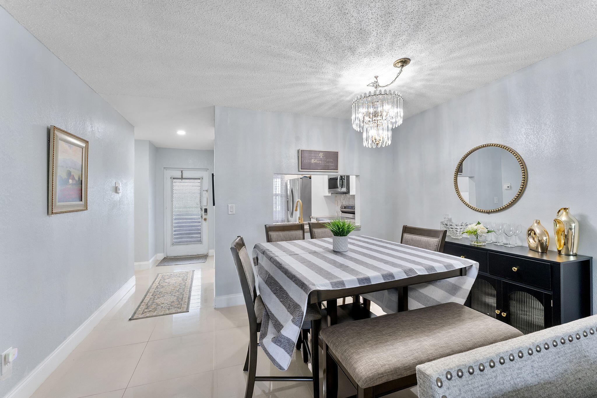 Oriole Golf & Tennis Club - Residential