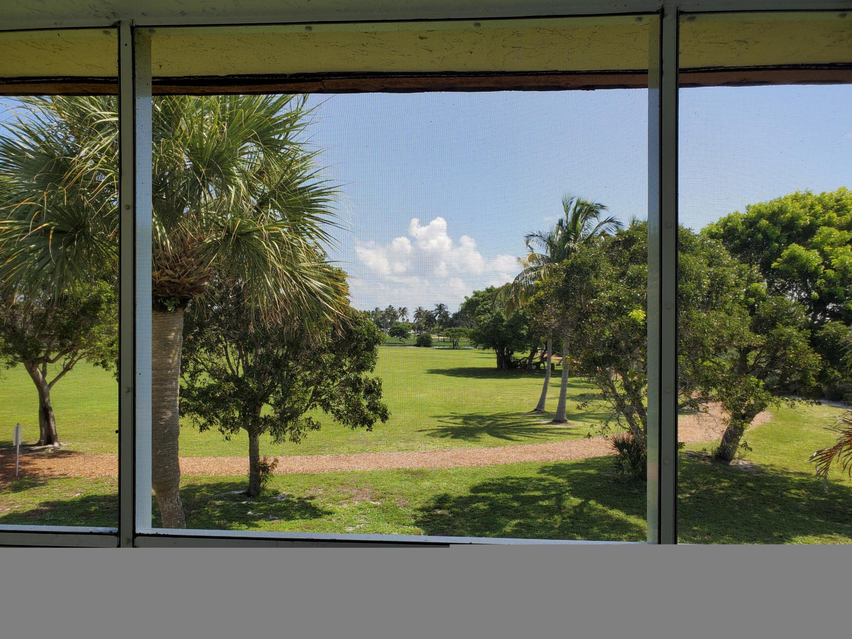 VILLAS ON THE GREEN CONDO - Residential Lease