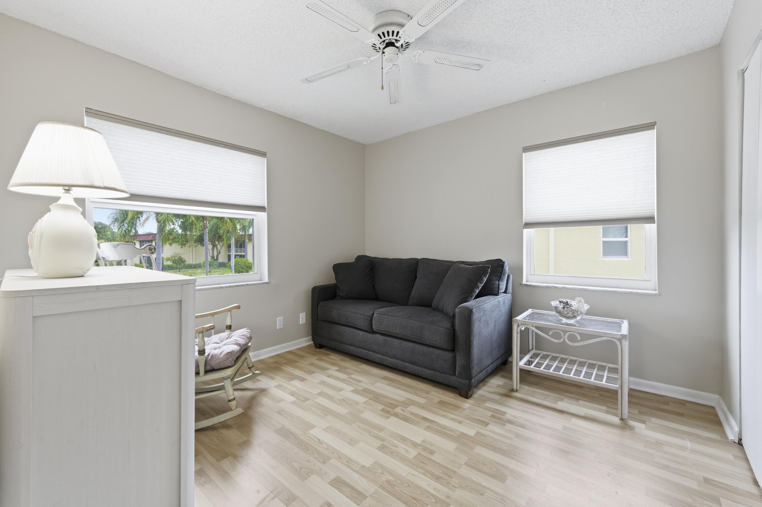 VILLAS ON THE GREEN CONDO - Residential Lease