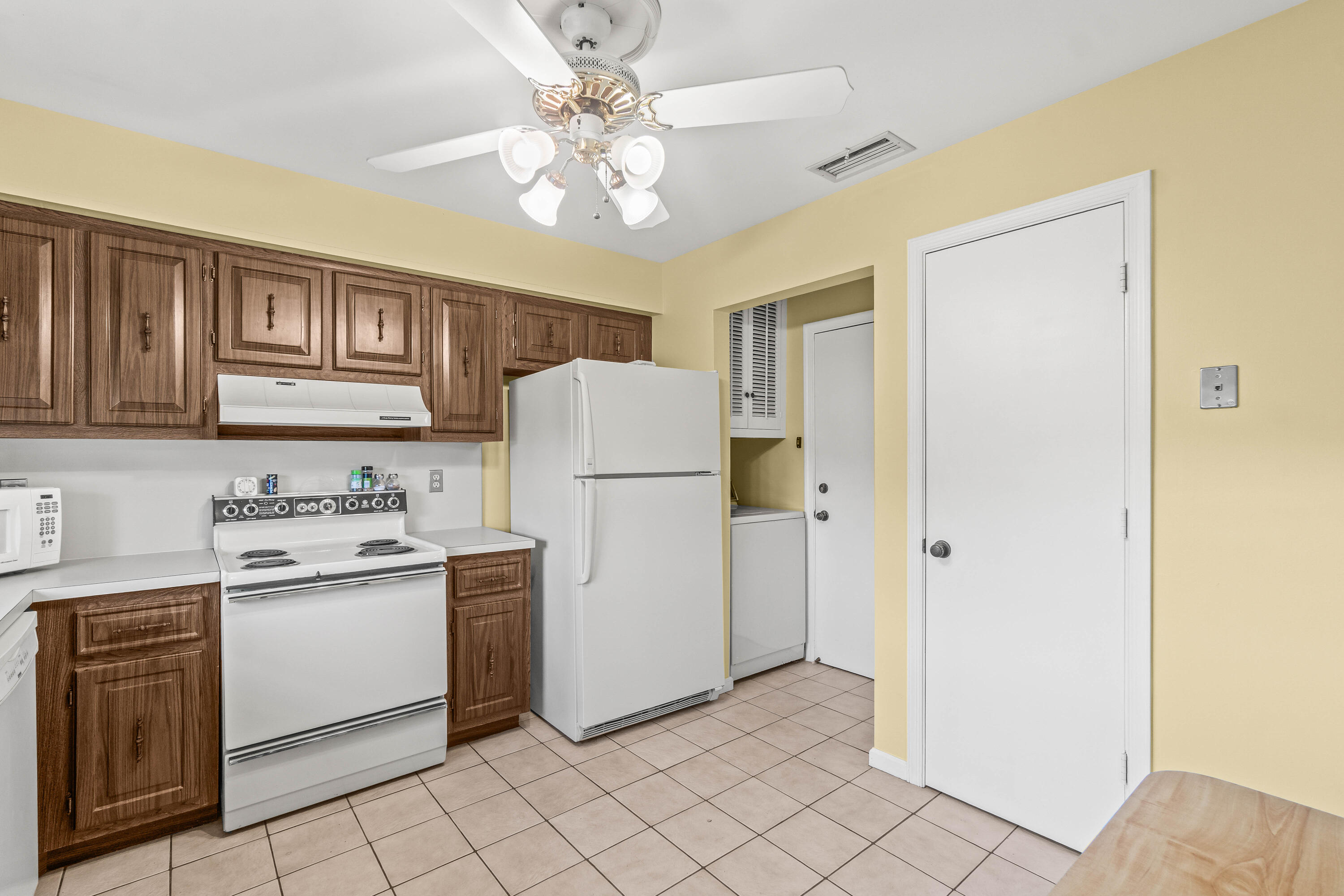 GREENTREE VILLAS CONDO - Residential