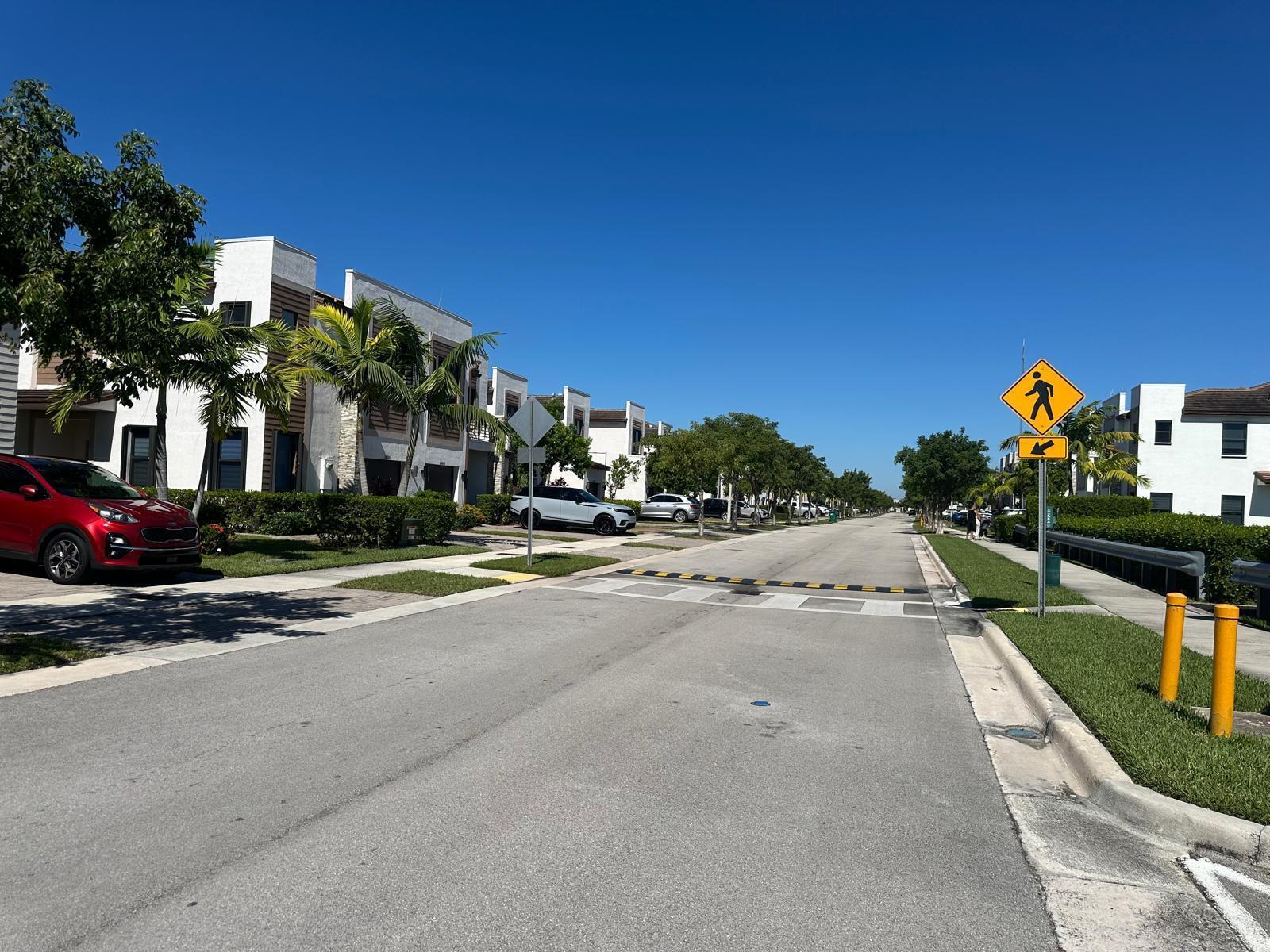 VIA VENTURA NEIGHBORHOOD 2 - Residential Lease