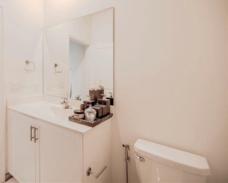 VIA VENTURA NEIGHBORHOOD 2 - Residential Lease