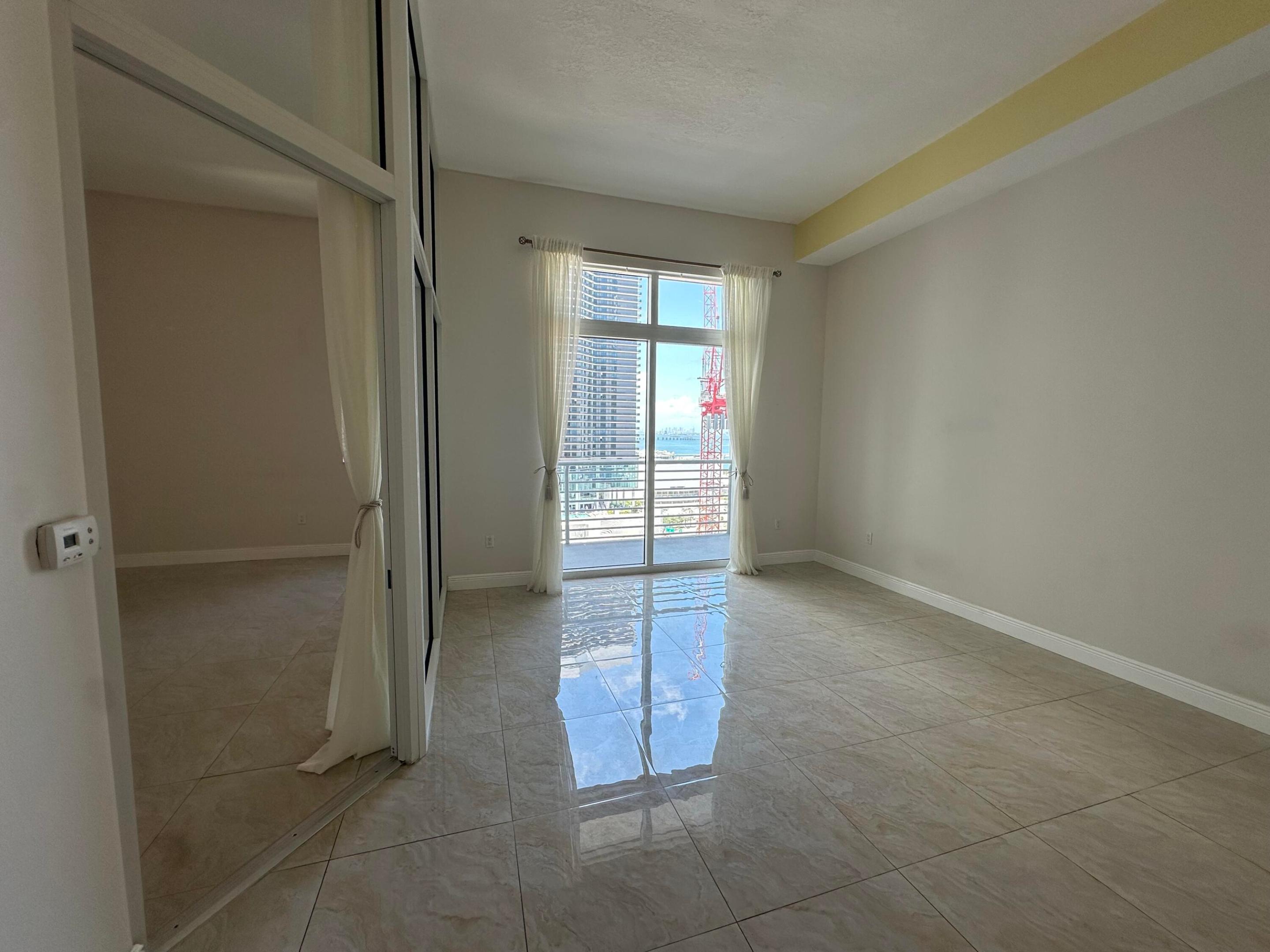 THE LOFT DOWNTOWN CONDO - Residential Lease
