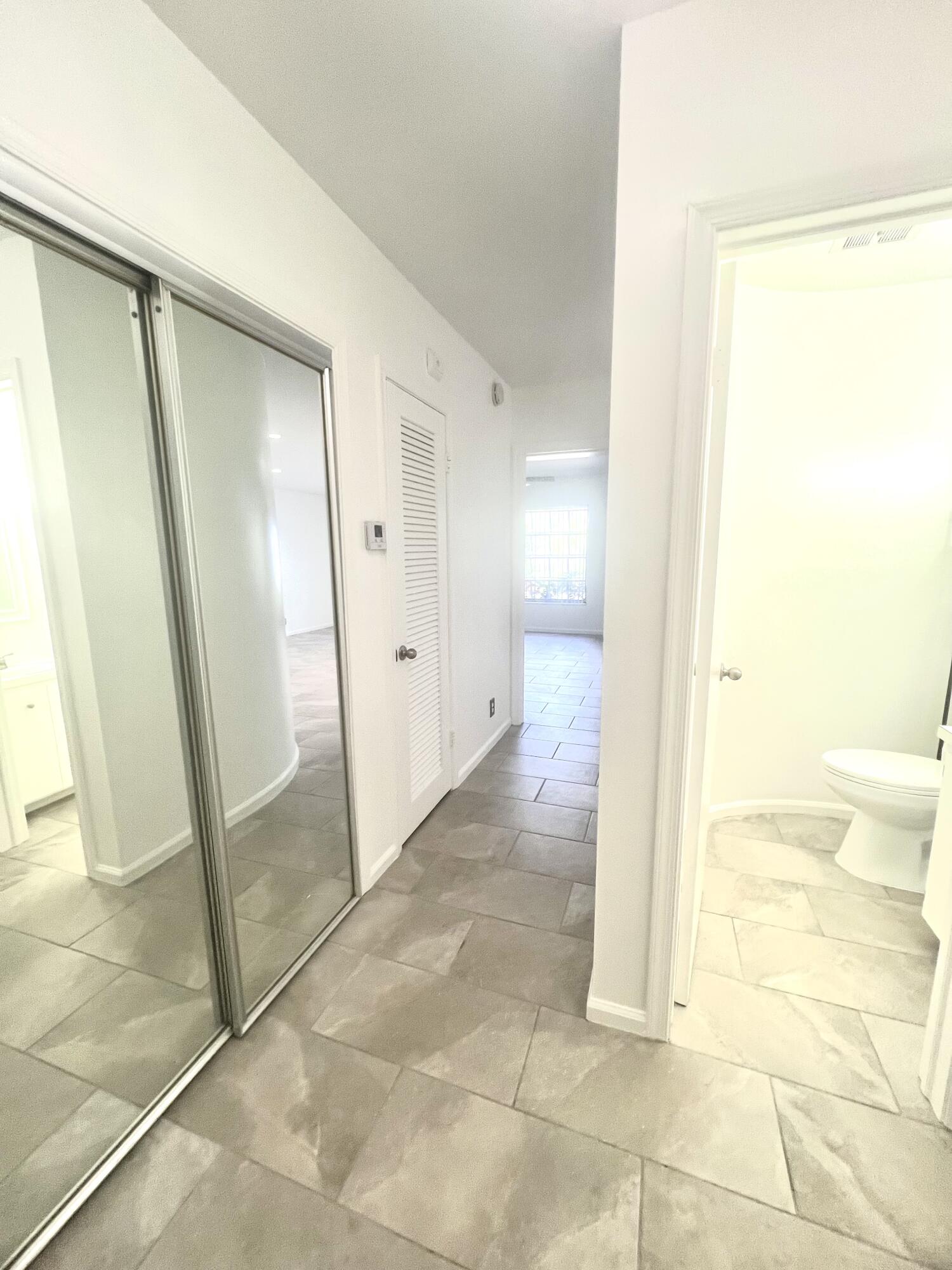 IMPERIAL POINT COLONNADES CONDO - Residential