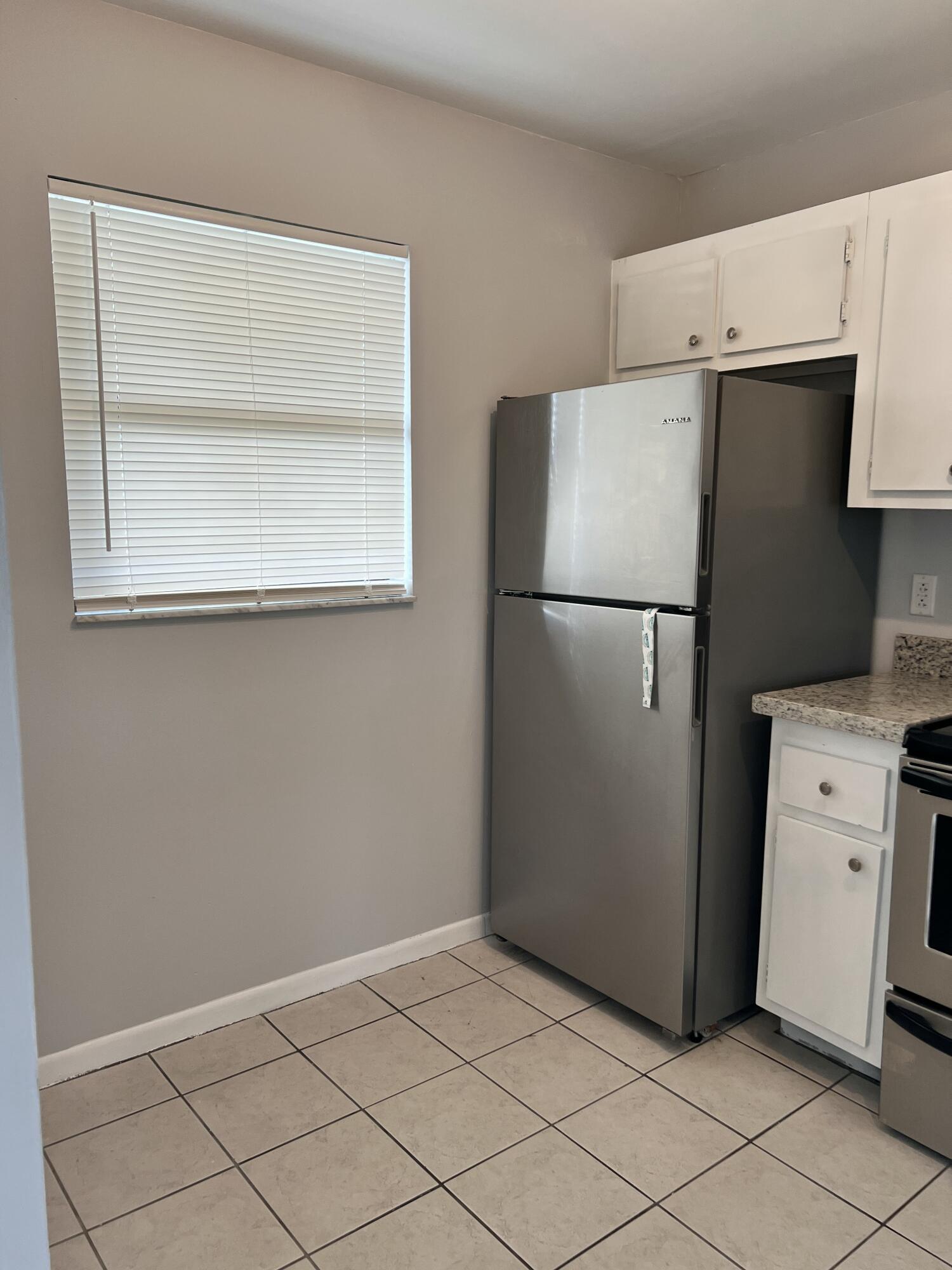 LUCERNE LAKES GOLF COLONY CONDOS 1 THRU 12 - Residential Lease