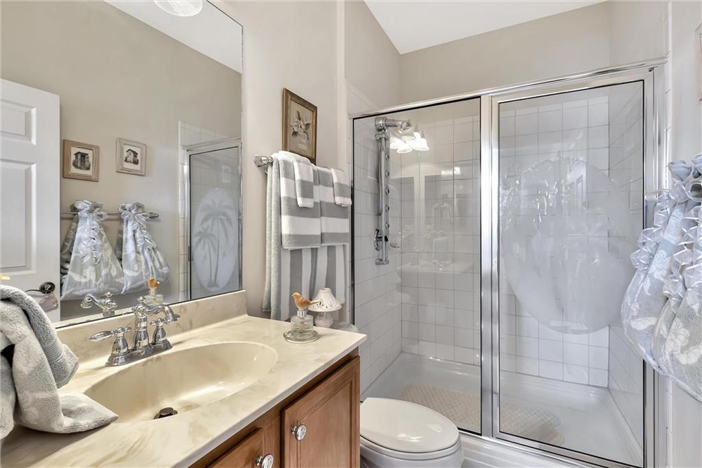 HAMPTON HILLS CONDO - Residential