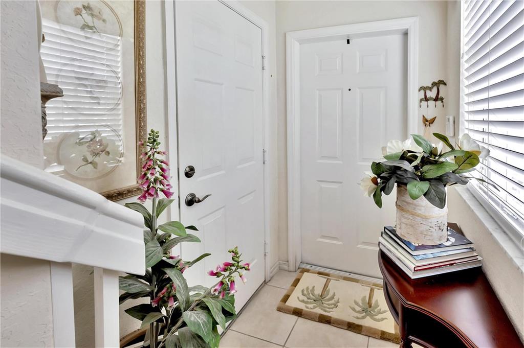 HAMPTON HILLS CONDO - Residential