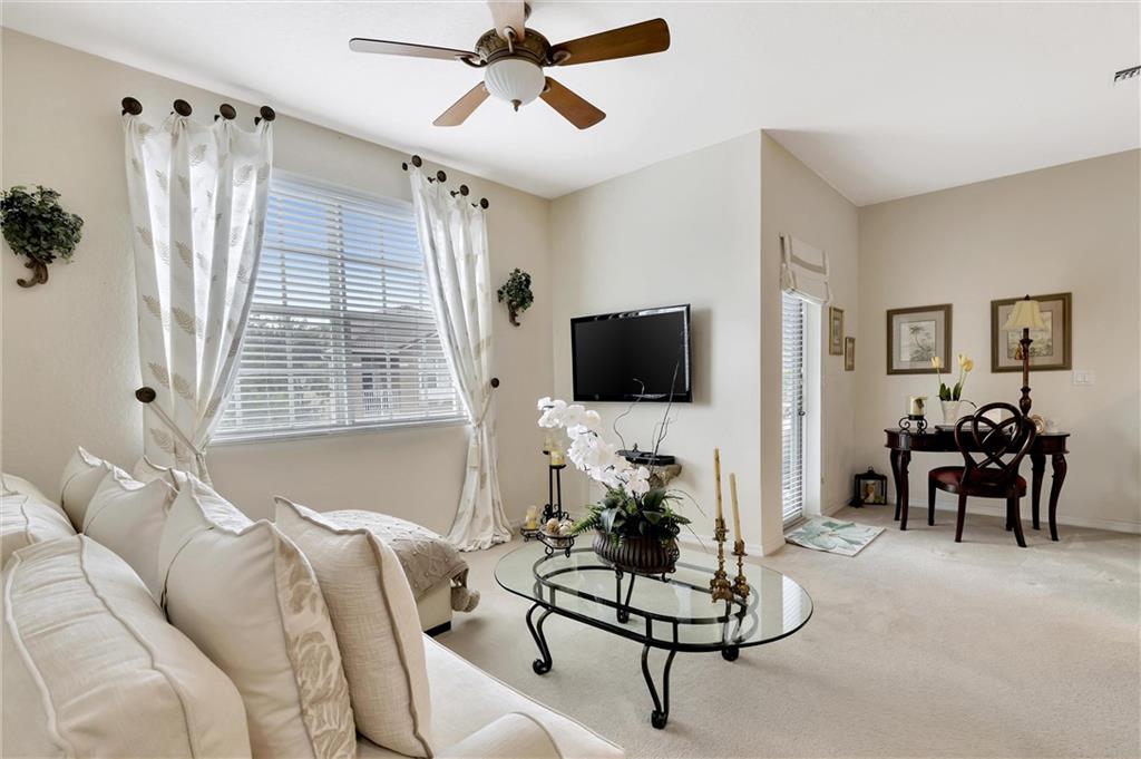 HAMPTON HILLS CONDO - Residential