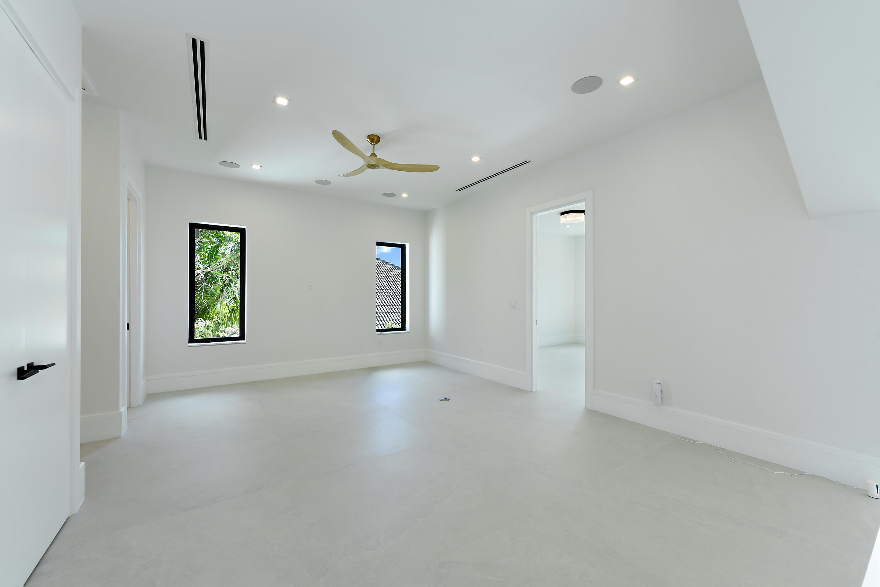 ST ANDREWS COUNTRY CLUB - Residential