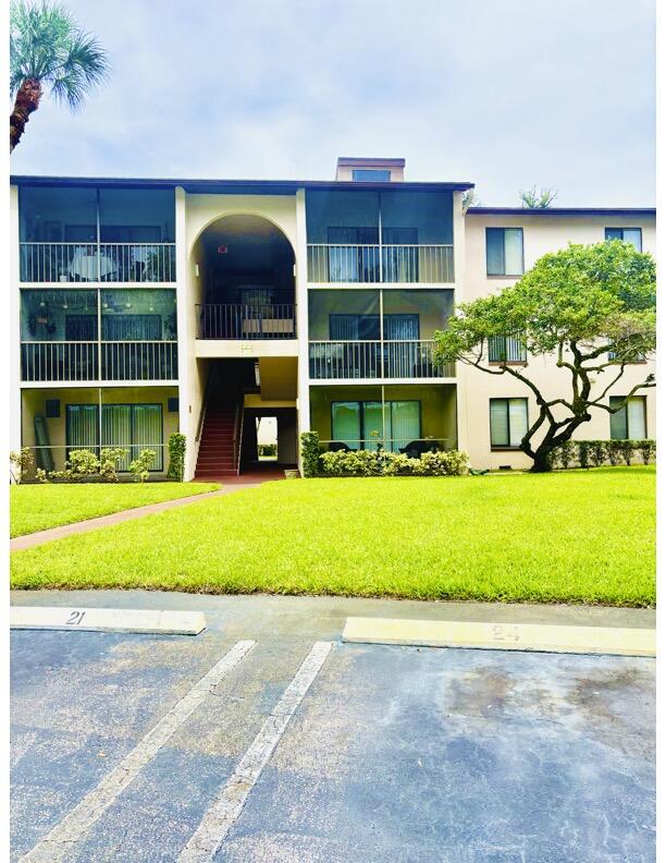 Welcome to this beautifully upgraded and well-maintained THIRD-floor apartment located on York Road, conveniently close to Forest Hill Boulevard and major routes in Palm Beach. This lovely residence offers a comfortable layout, tasteful updates, and a warm, inviting atmosphere. Enjoy a beautifully maintained community featuring a pool, jacuzzi, and picnic area—perfect for relaxing and enjoying the Florida lifestyle. Conveniently located near shopping, dining, schools, and main roads. Don't miss this great opportunity—schedule your showing today! The association is known for a streamlined and prompt approval process, making this an excellent opportunity for qualified applicants. Don't miss your chance to make this lovely apartment your next home—schedule your showing and apply today! Requirements 680 Credit Score.