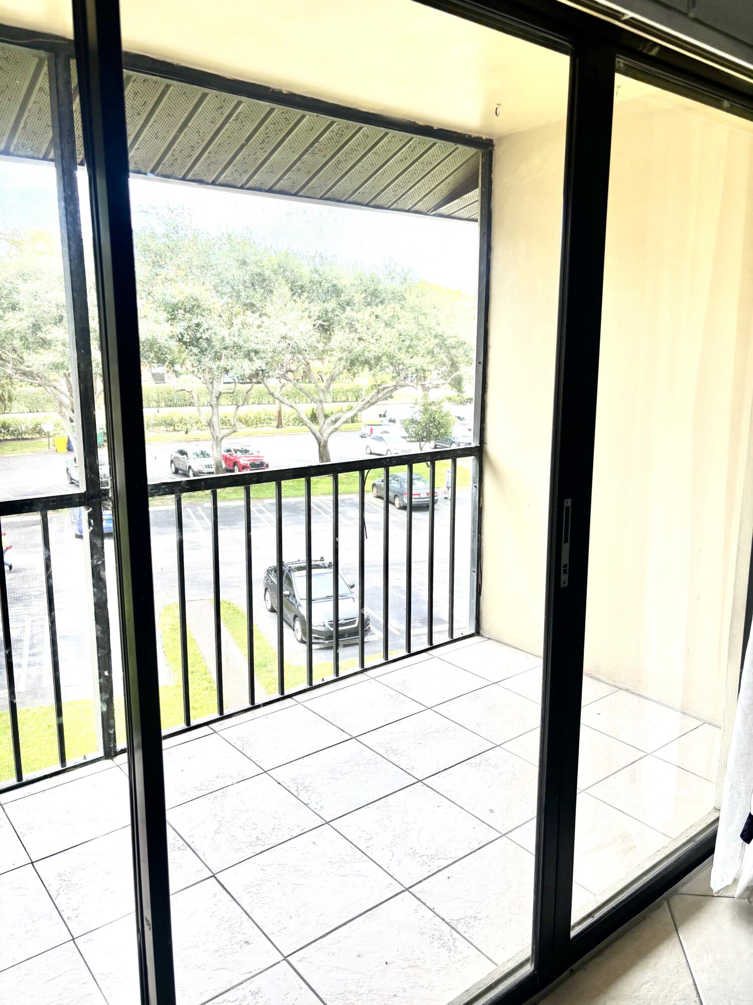 Charter Club - Residential Lease