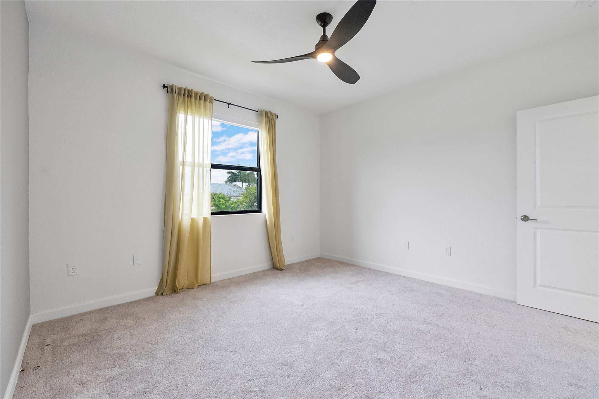 Dania Preserve - Residential