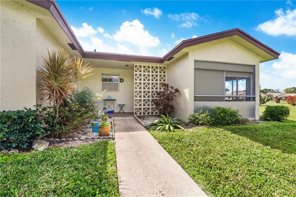 Great Location in sought out 55+ community of High Point of Delray. This beautiful unit has an updated kitchen, two bathrooms, formal dining room, living room, foyer, with washer and dryer. Close to downtown Delray which offers great shops and dining and beautiful beaches. Unit comes furnished other than some personal belongings. High Point has tennis, bocce ball, shuffleboard, great clubhouse and beautiful pool and much more. Come enjoy living the Florida Lifestyle!!