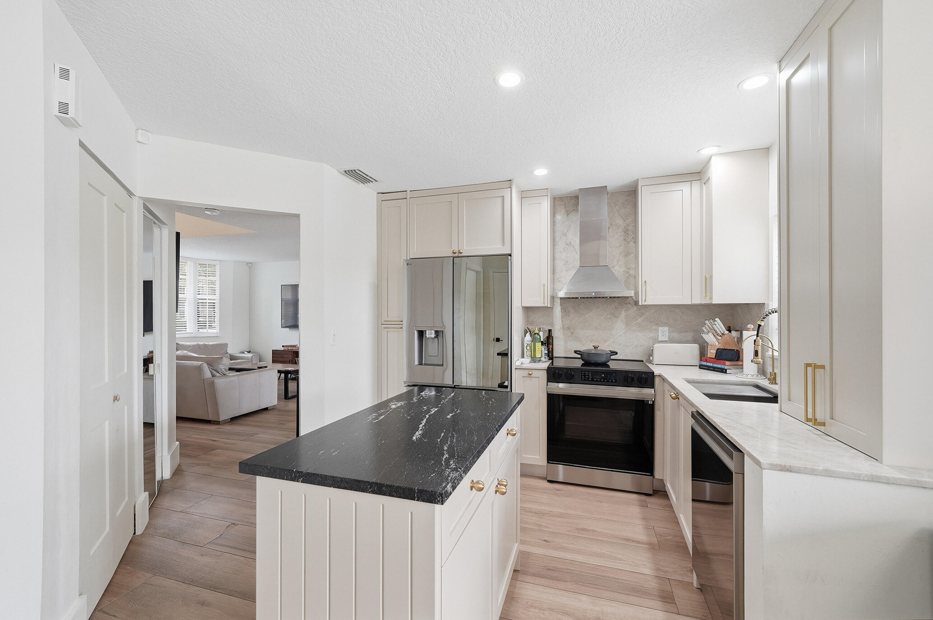 MINTO PLANTATION - Residential