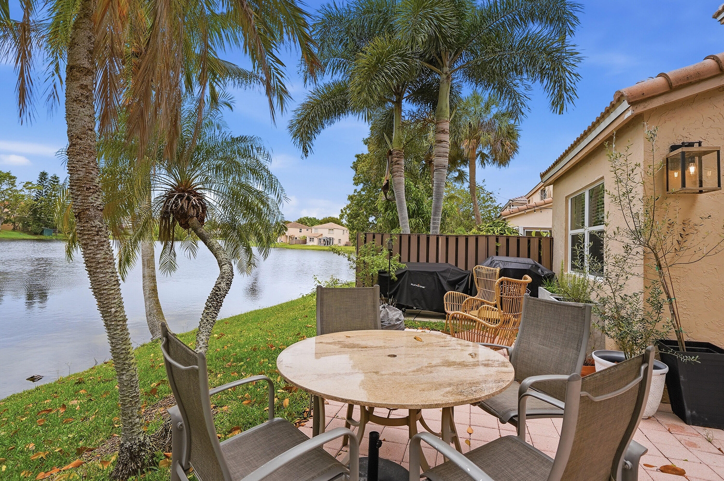 MINTO PLANTATION - Residential