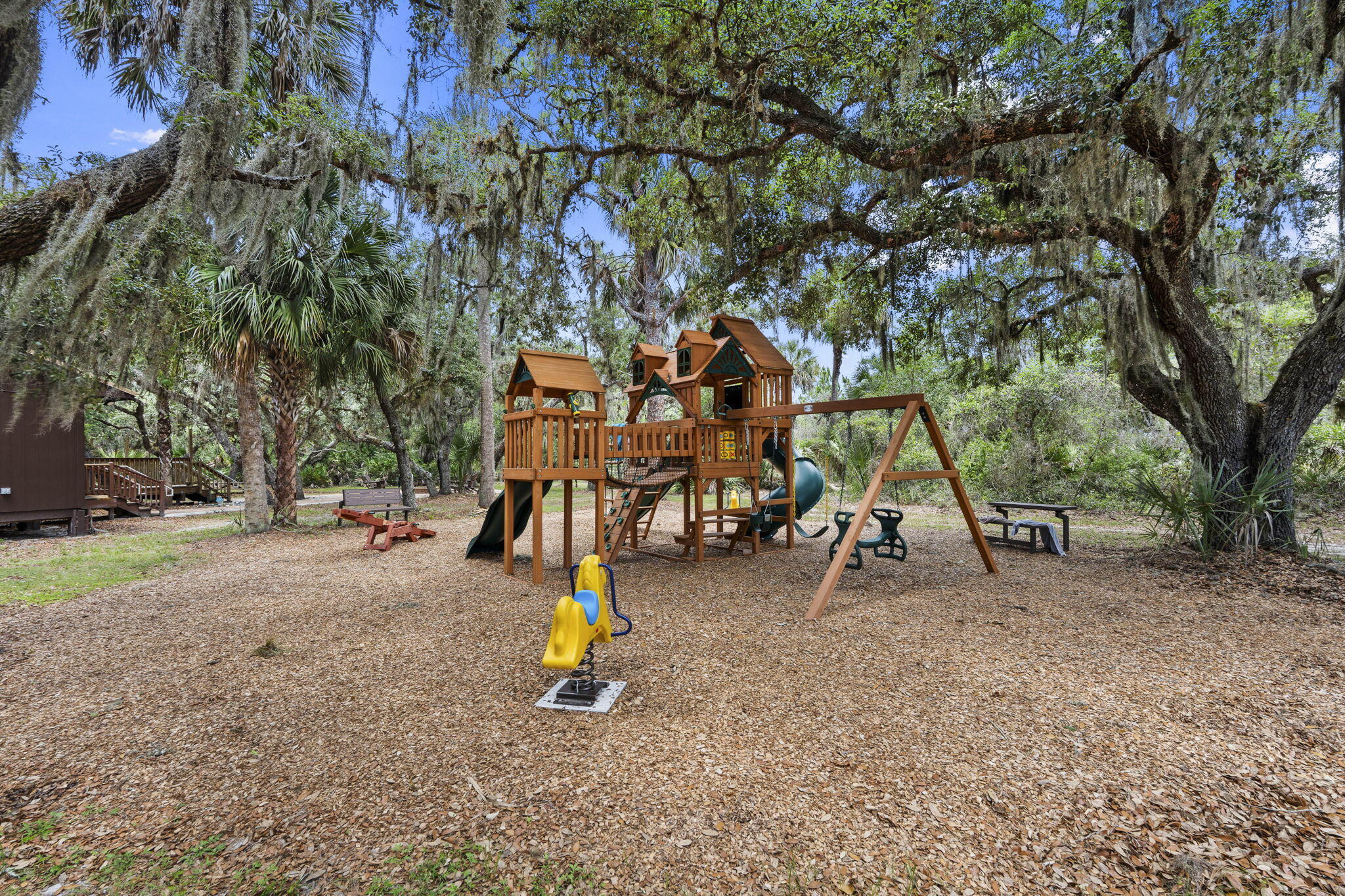 INDIAN HAMMOCK HUNT AND RIDING - Residential