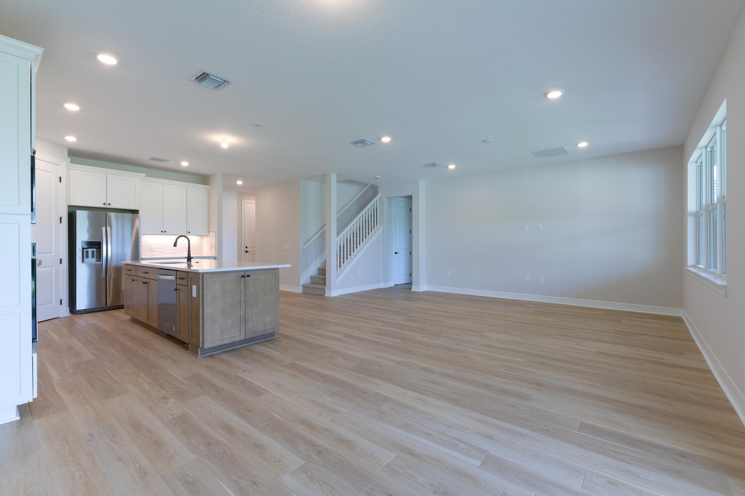 WINDSONG ESTATES - Residential