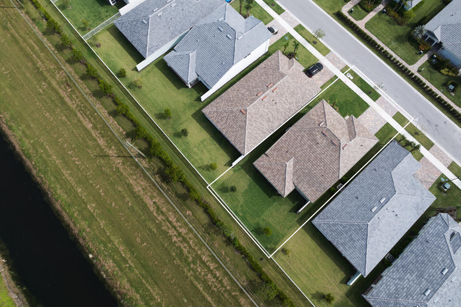 WINDSONG ESTATES - Residential