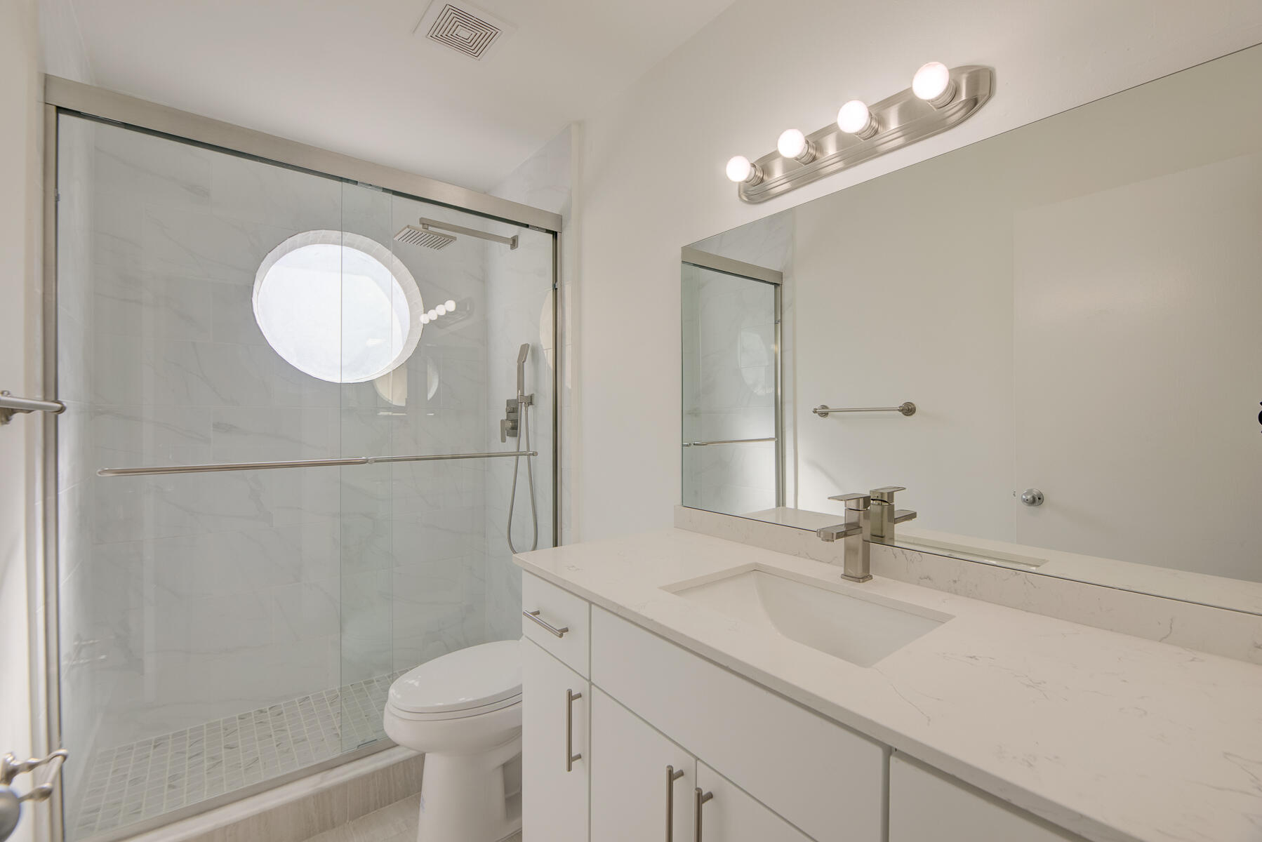 BRICKELLS FLAGLER - Residential Lease