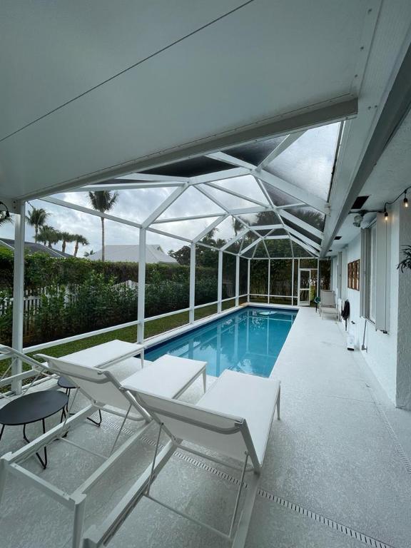RIVER VISTA SUBDIVISION REPLAT - Residential