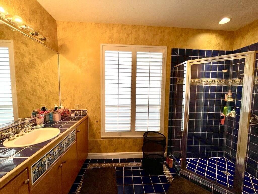 RIVER VISTA SUBDIVISION REPLAT - Residential