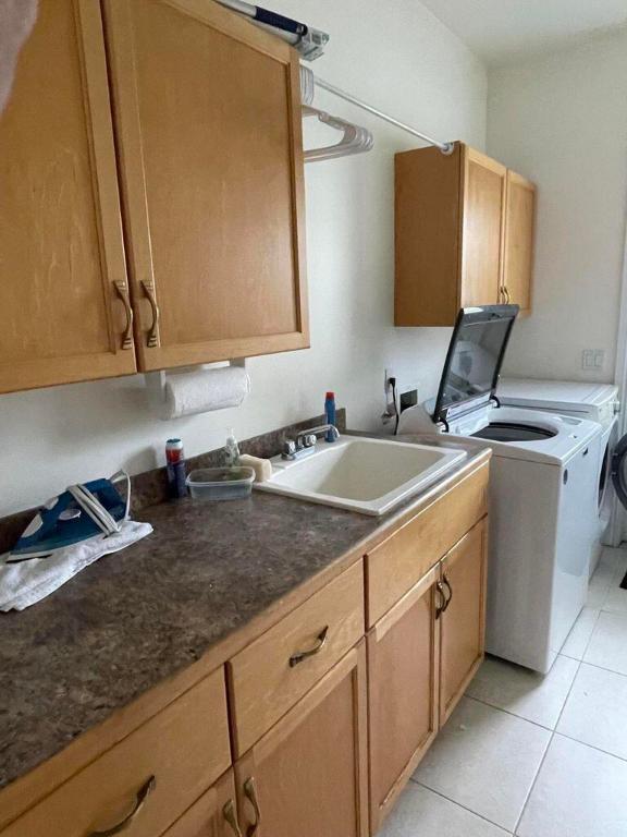 RIVER VISTA SUBDIVISION REPLAT - Residential