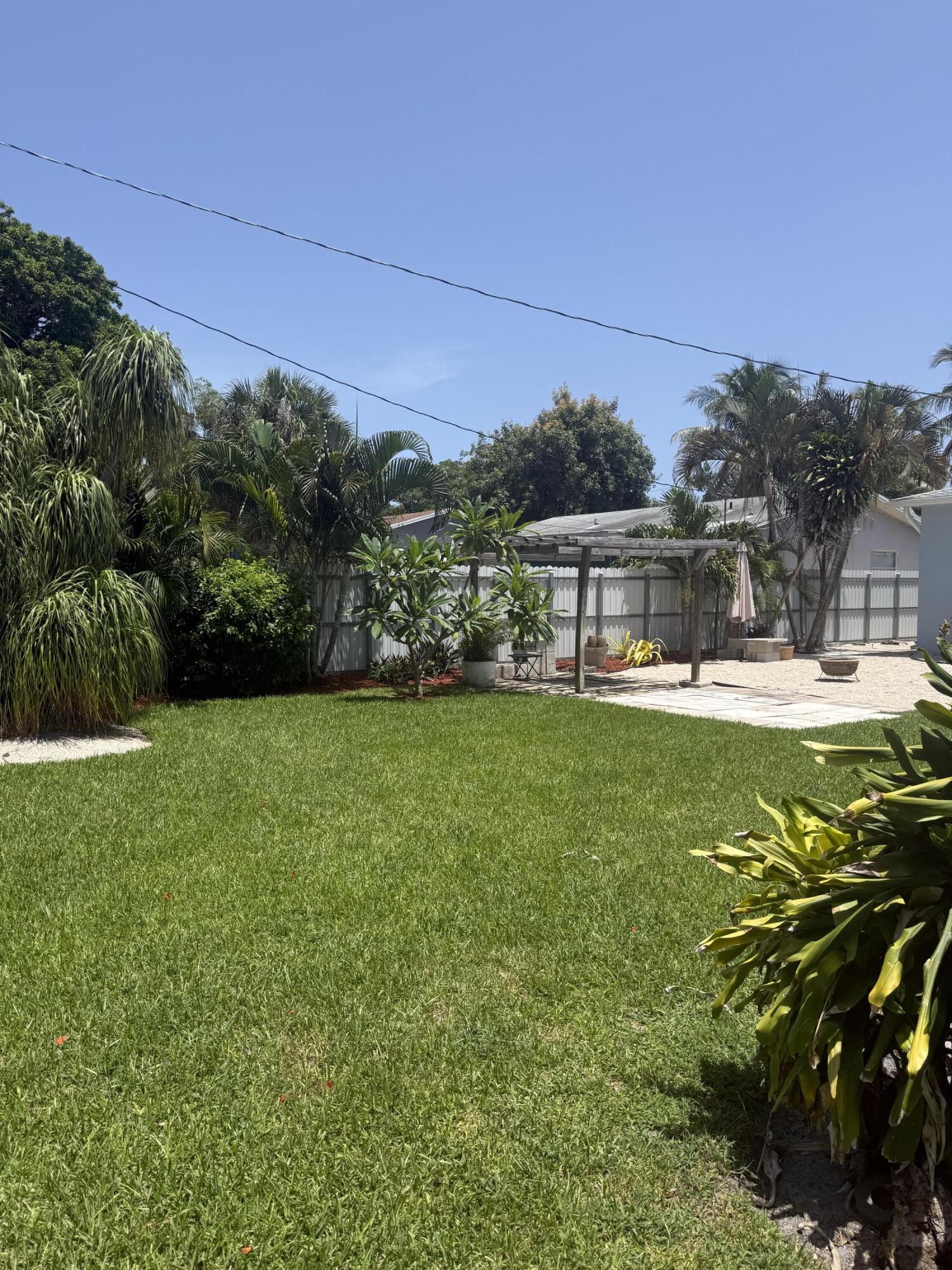 BOWERS PARK - Residential