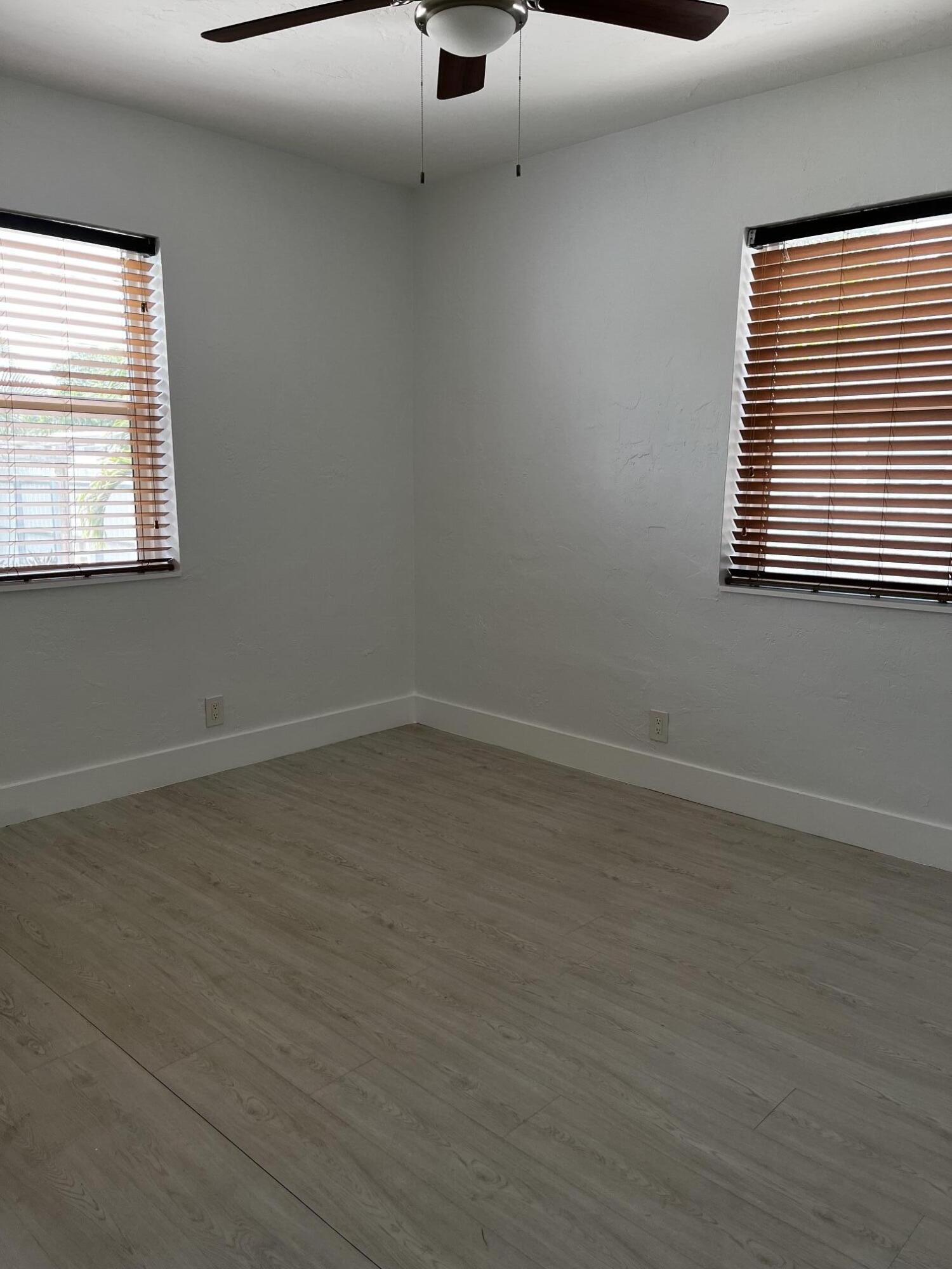 BOWERS PARK - Residential