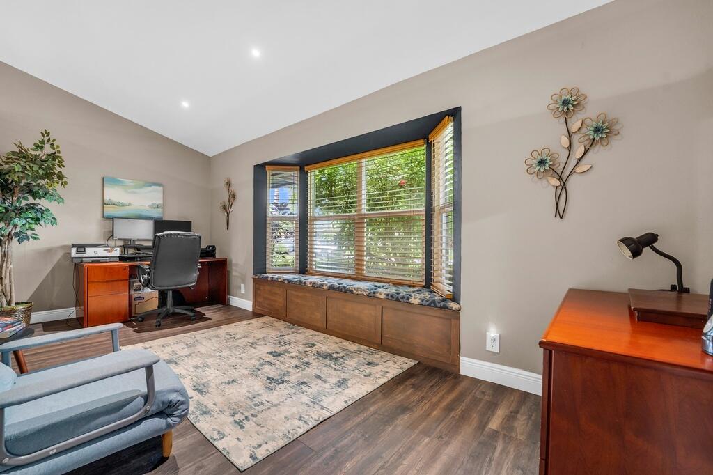 GREENVIEW SHORES 1 OF WELLINGTON - Residential