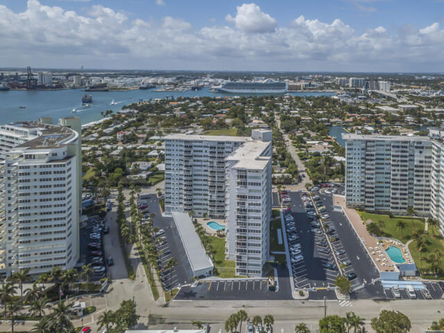 RENOVATED UNIT IN A EXECELLENT LOCATION. STEPS TO THE LARGEST BEACH IN THE AREA. BUILDING LOCATED IN THE HARBOR INLET AREA JUST ACROSS FROM PORT EVERGLADES. A QUICK BIKE RIDE TO LAS OLAS. CLOSE TO RESTAURANTS, SHOPPING AND GROCERY STORE. GREAT WALKING/BIKING NEIGHBORHOOD. MIMUTES TO THE AIRPORT. UNIT HAS BEEN TASTEFULLY UPDATED AND FURNISHED. BUILDING HAS PASSED ALL INSPECTIONS WITH A NEW FIRE SYSTEM AND RELINED MAJOR PIPES. THIS IS A FANSTASTIC OPPORTUNITY FOR THIS BEACH LOCATION.