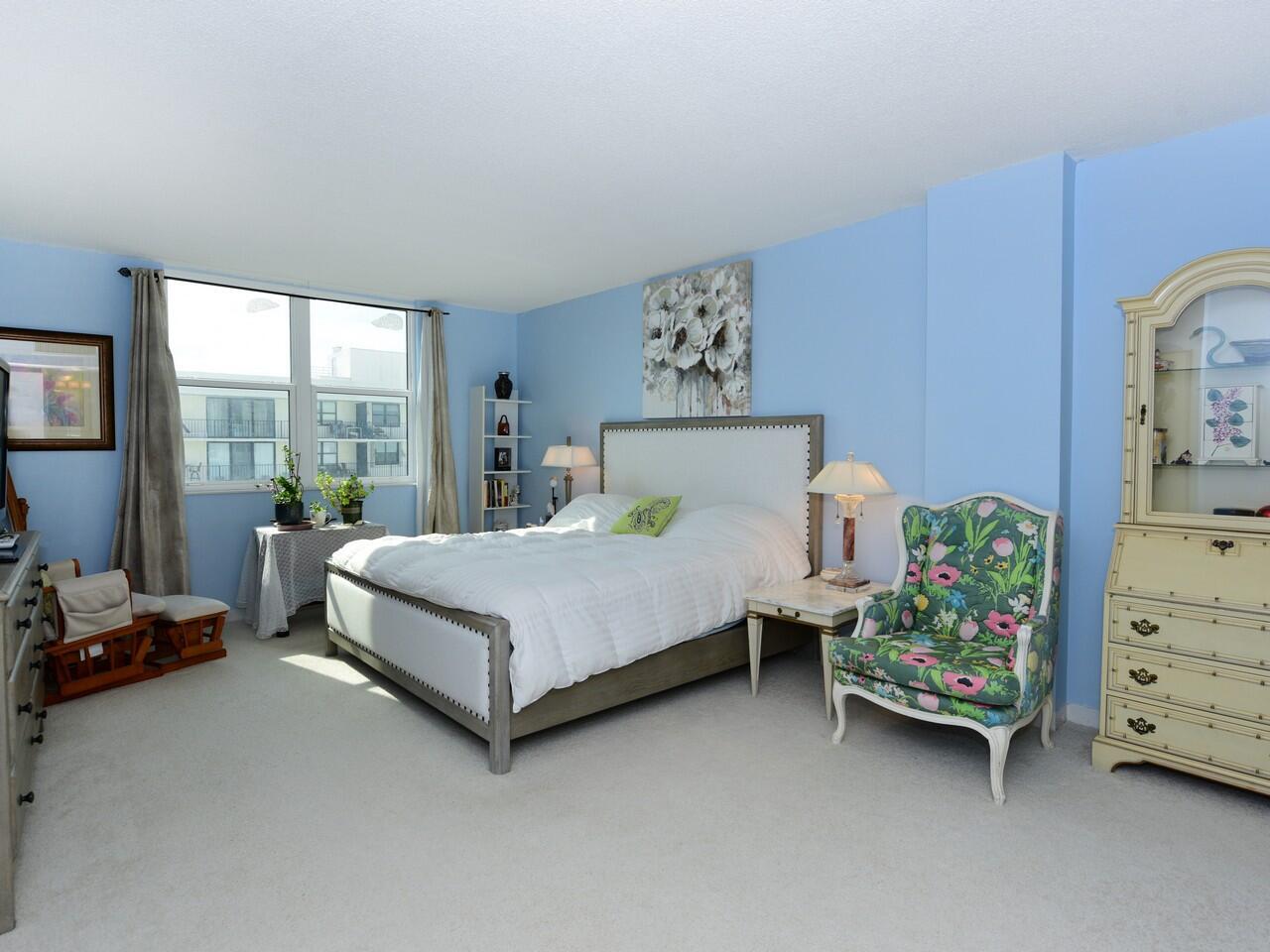 PATRICIAN OF PALM BEACH CONDO - Residential Lease