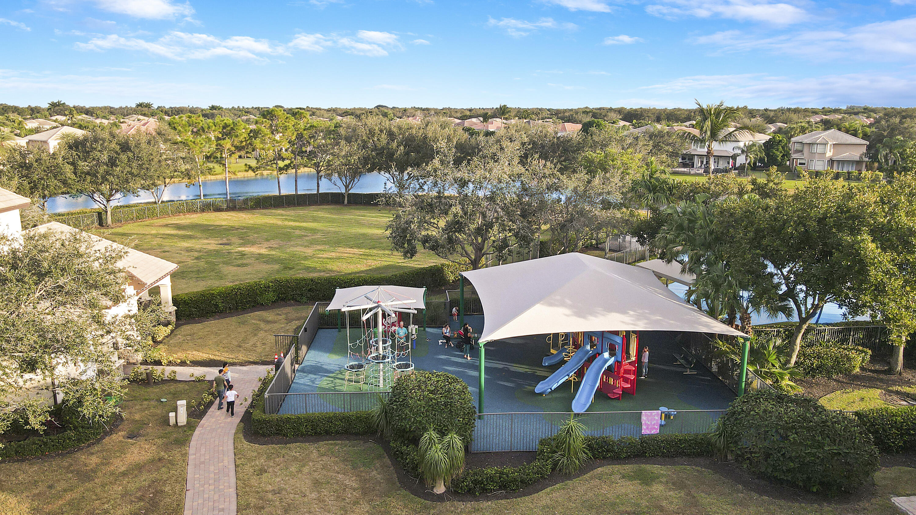CANYON ISLES 1 - Residential Lease