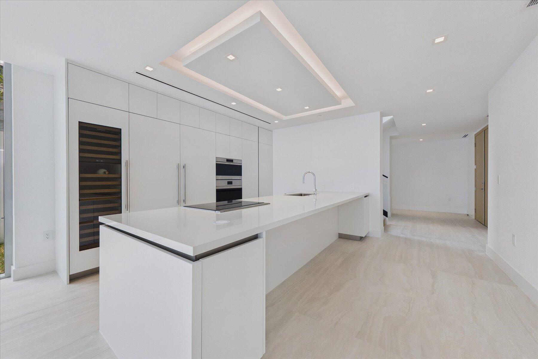 NORTH PALM BCH 1 - Residential