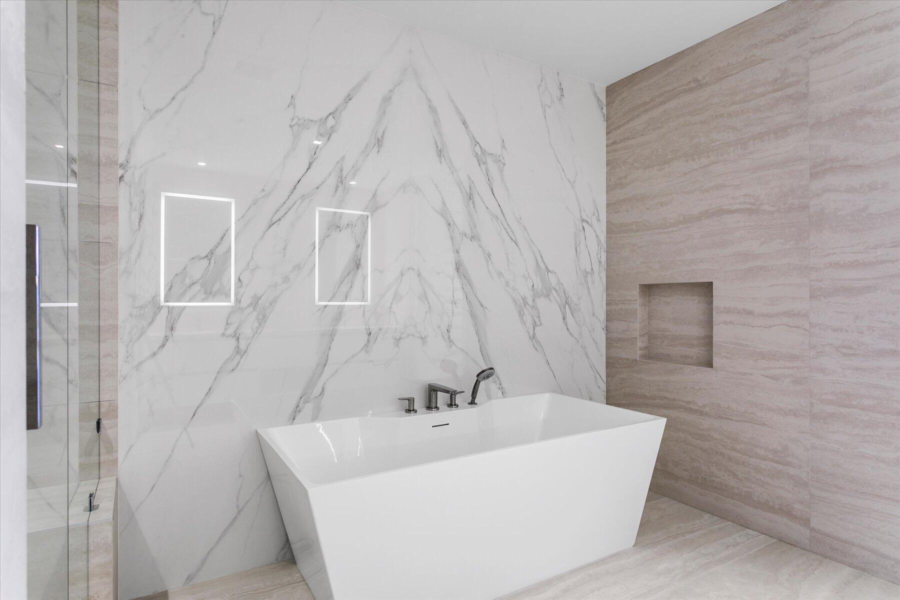 NORTH PALM BCH 1 - Residential