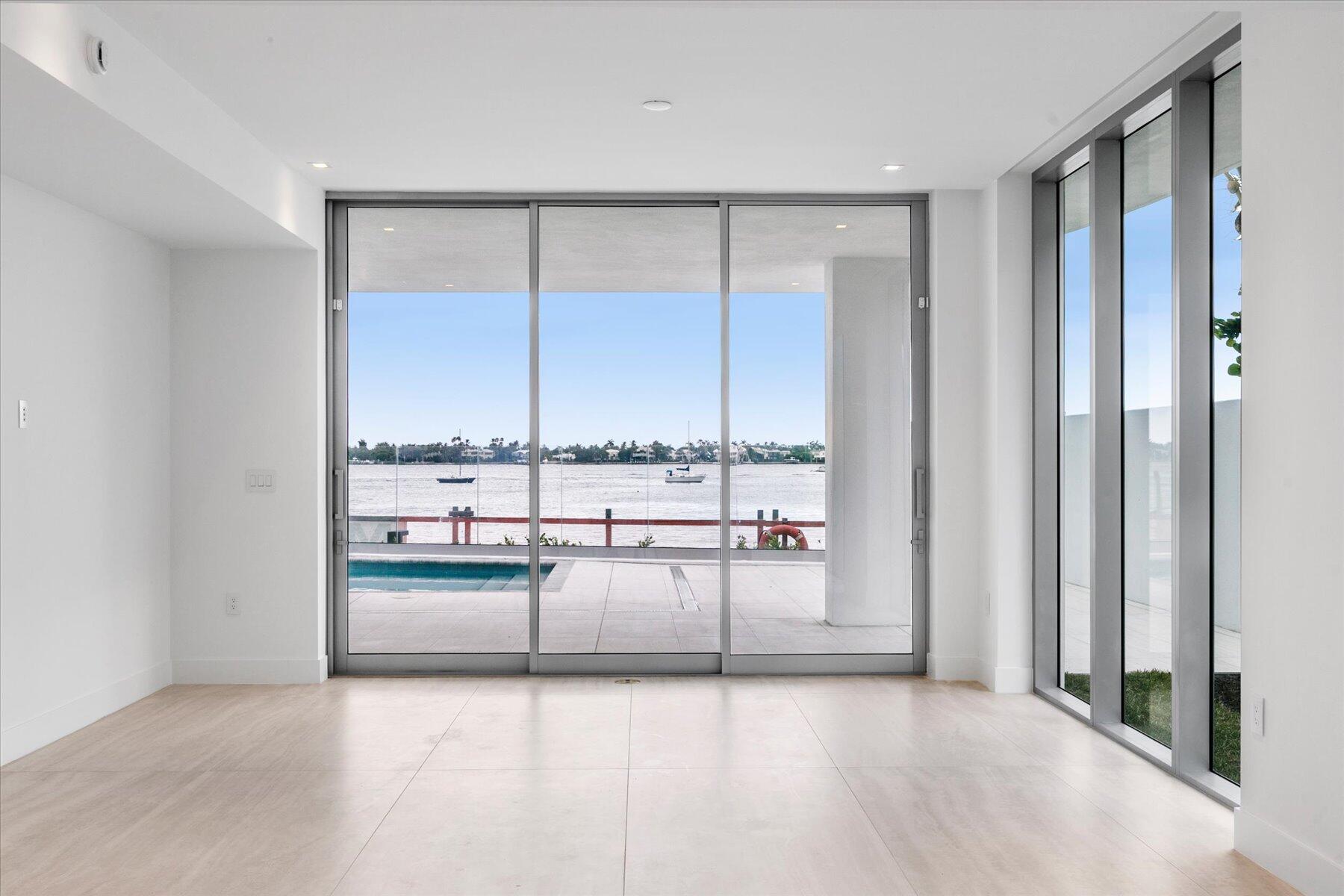 NORTH PALM BCH 1 - Residential