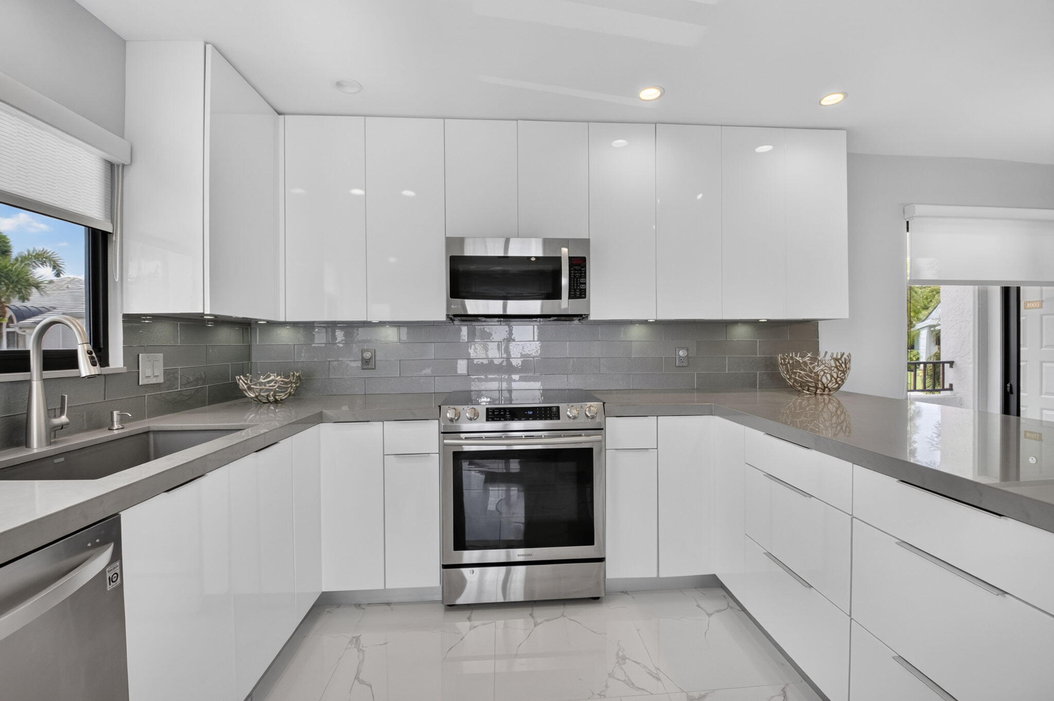 GLENEAGLES CONDO I - Residential