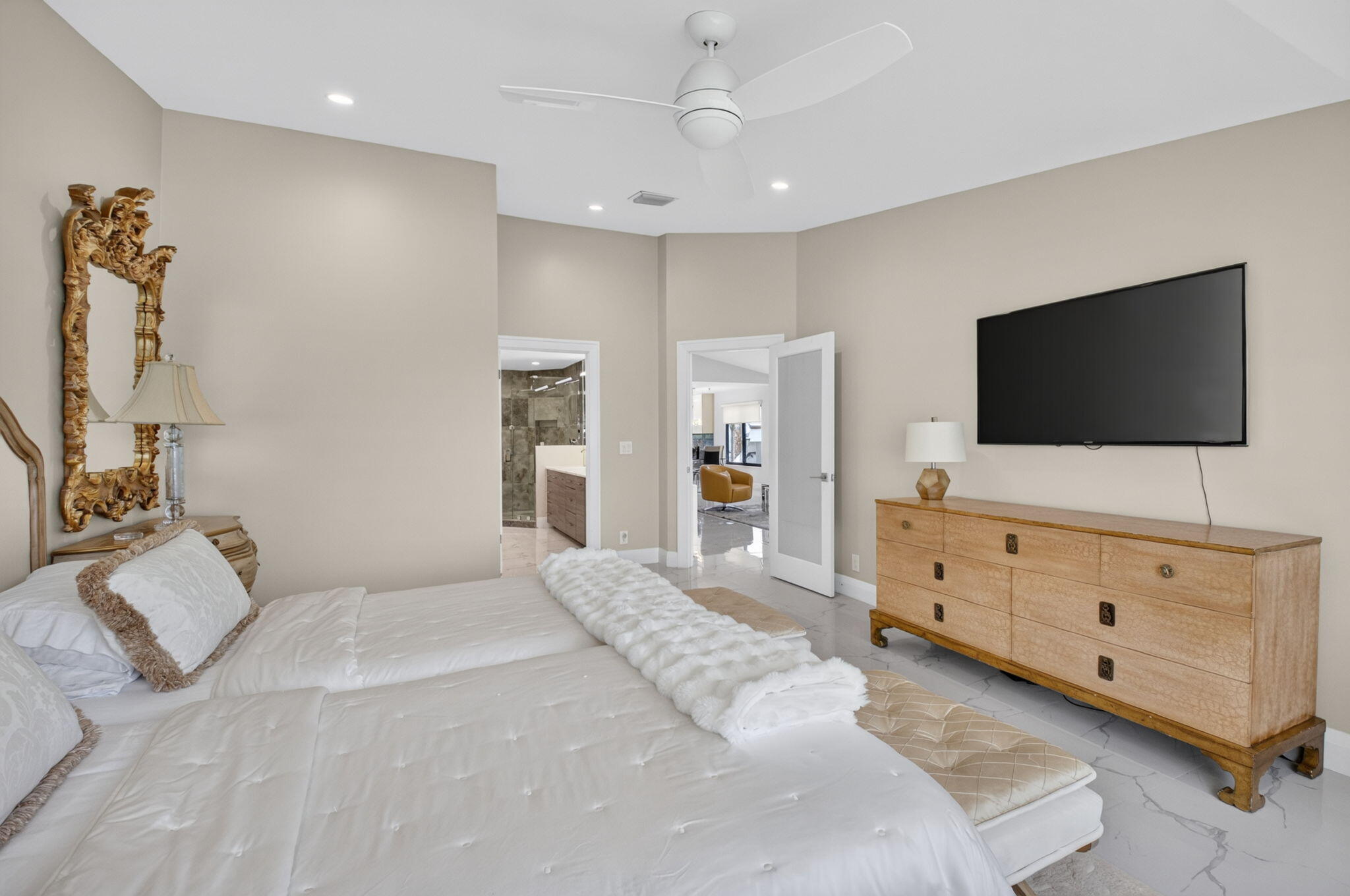 GLENEAGLES CONDO I - Residential