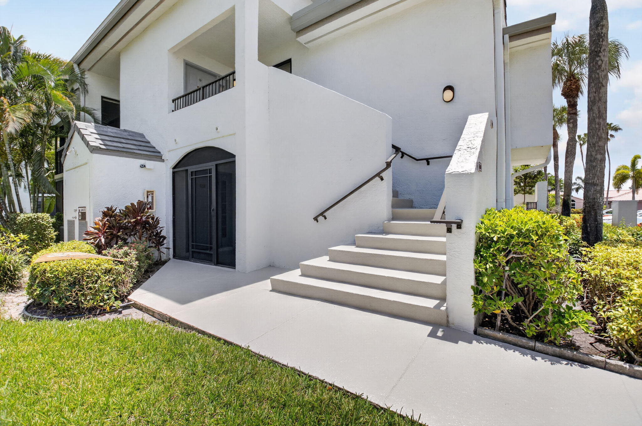 GLENEAGLES CONDO I - Residential