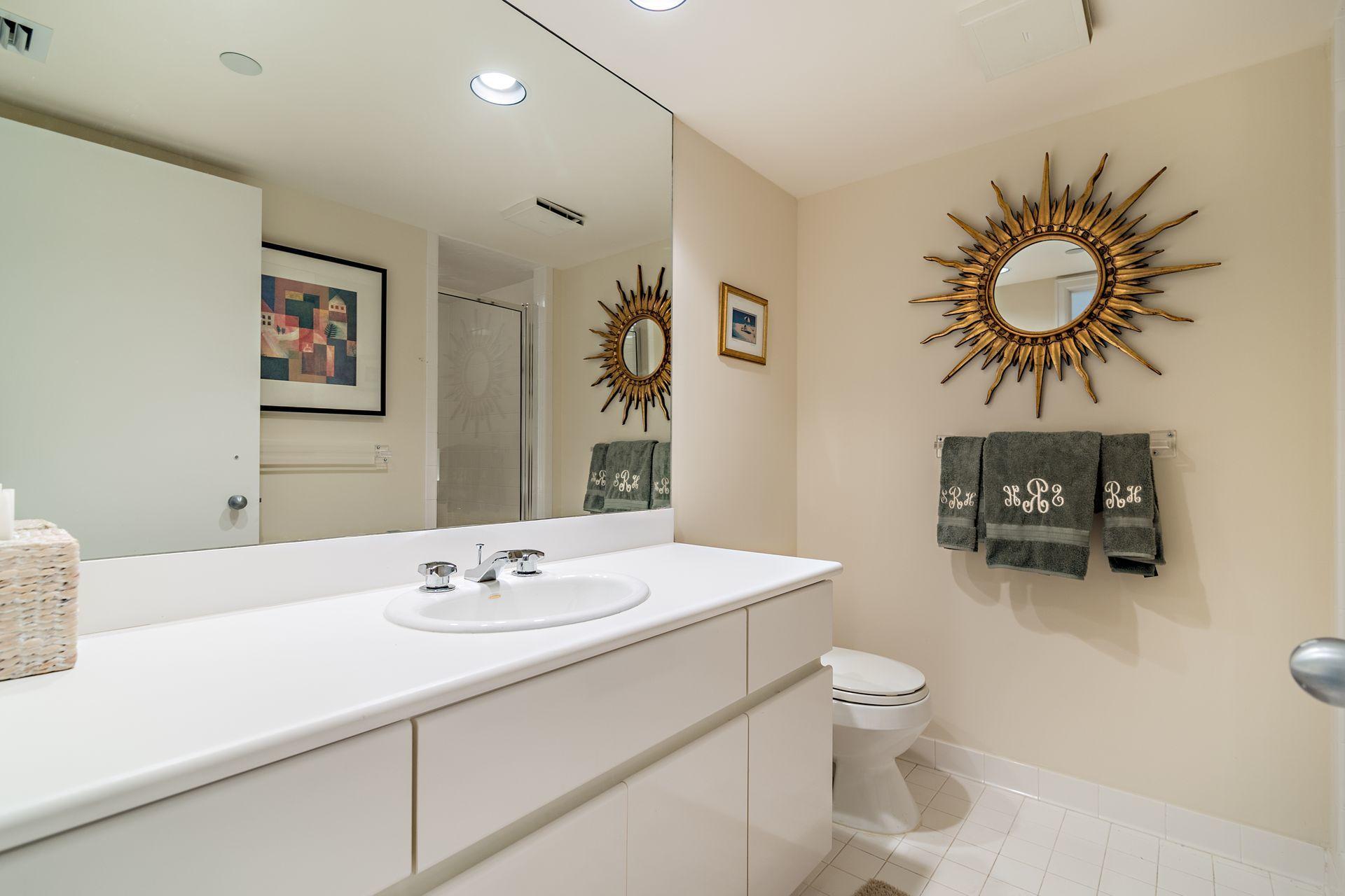 TWENTY SEVEN SEVENTY SOUTH OCEAN BLVD - Residential