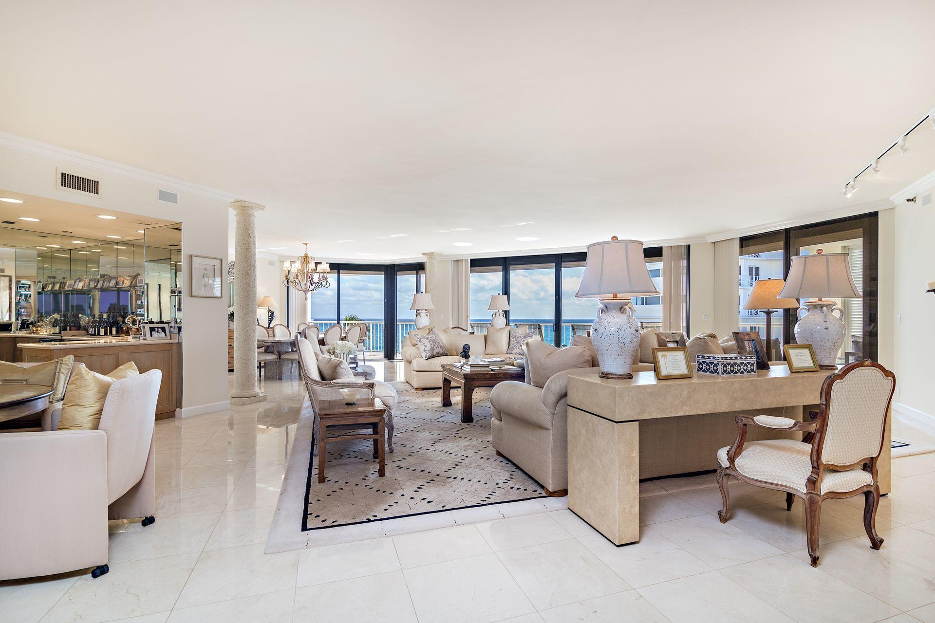 TWENTY SEVEN SEVENTY SOUTH OCEAN BLVD - Residential