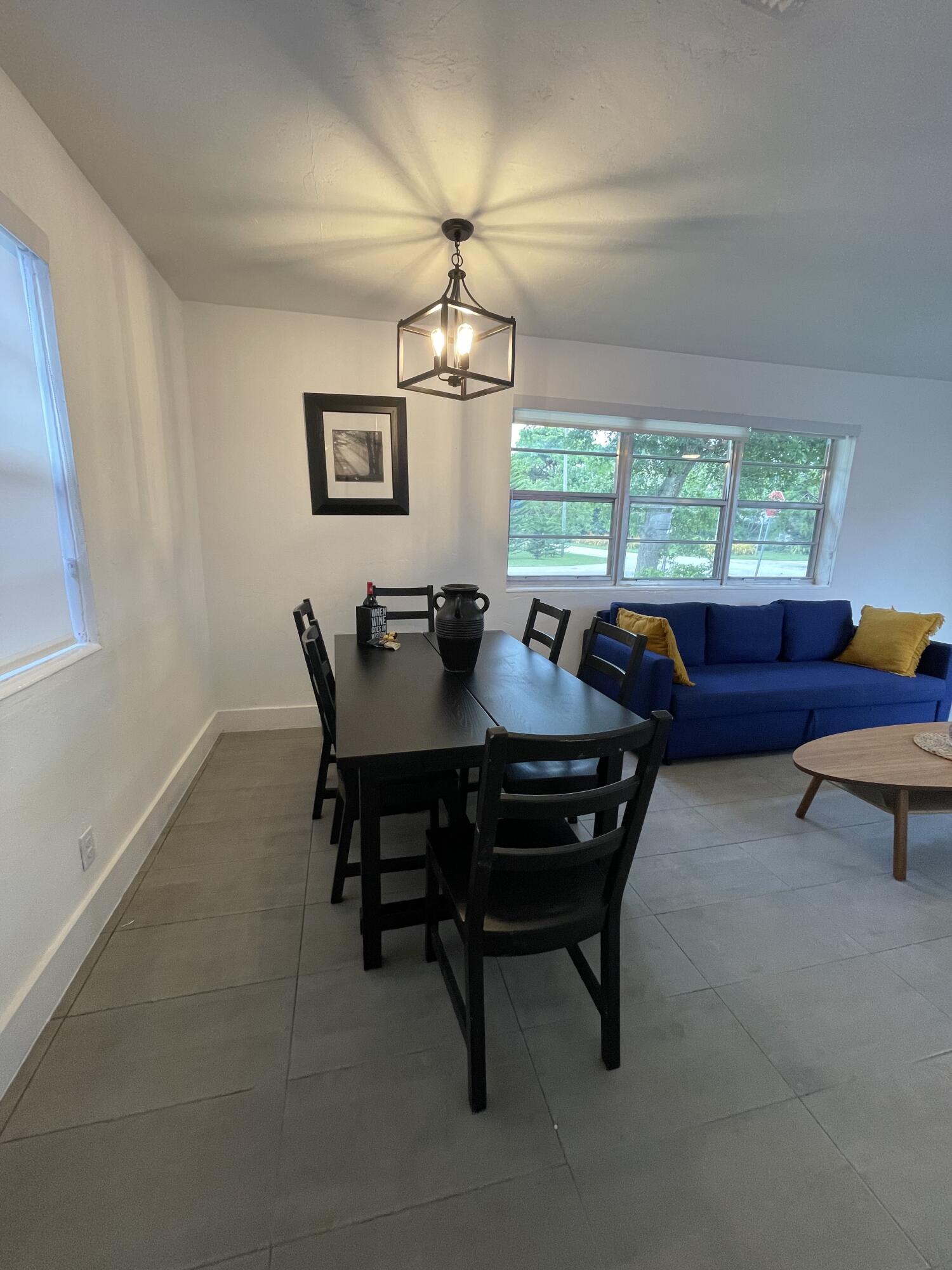 SUNSET TRAILS NO 5 - Residential Lease