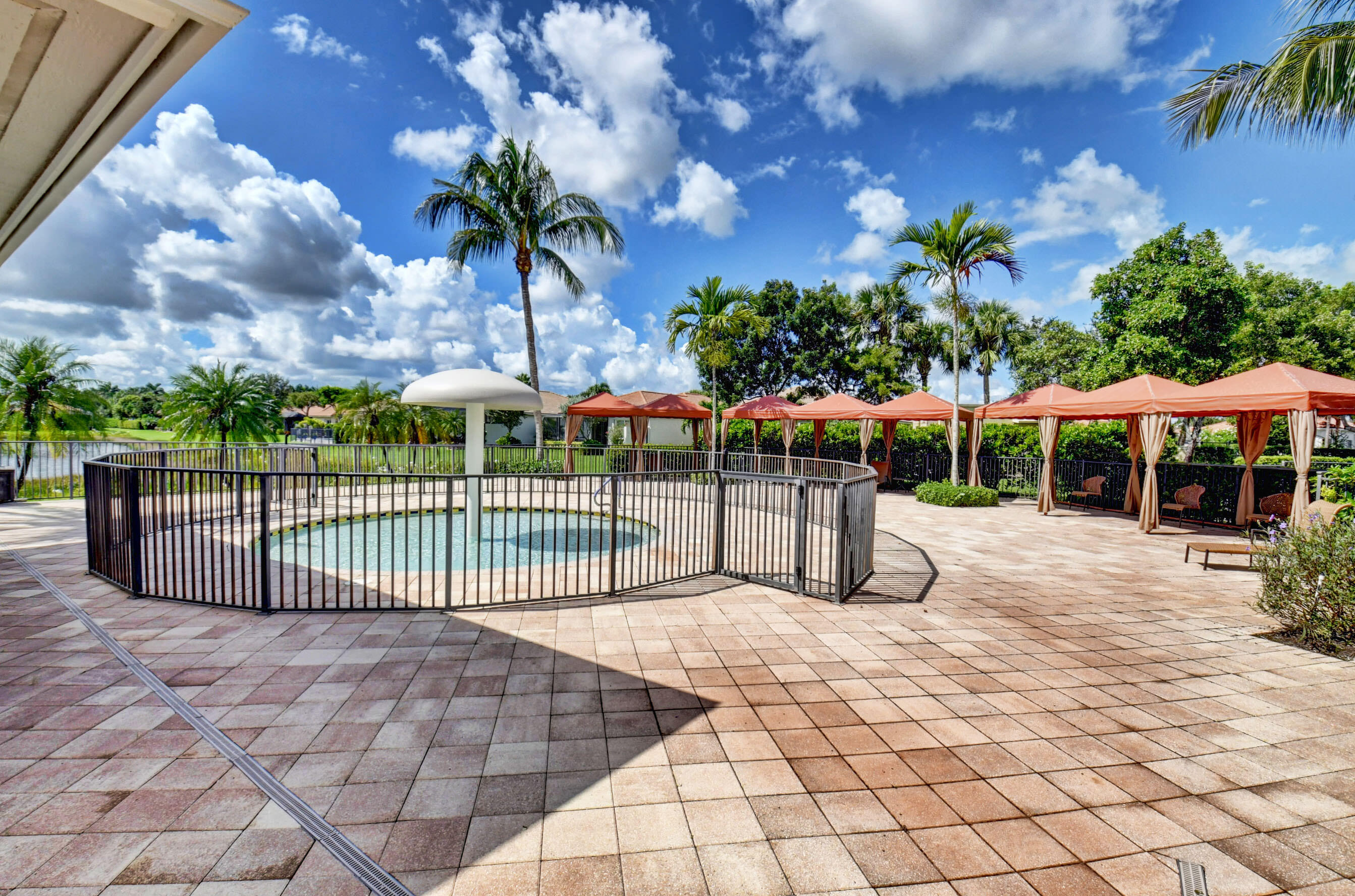 TIVOLI ISLES PUD/FOUR SEASONS AT DELRAY BEACH - Residential
