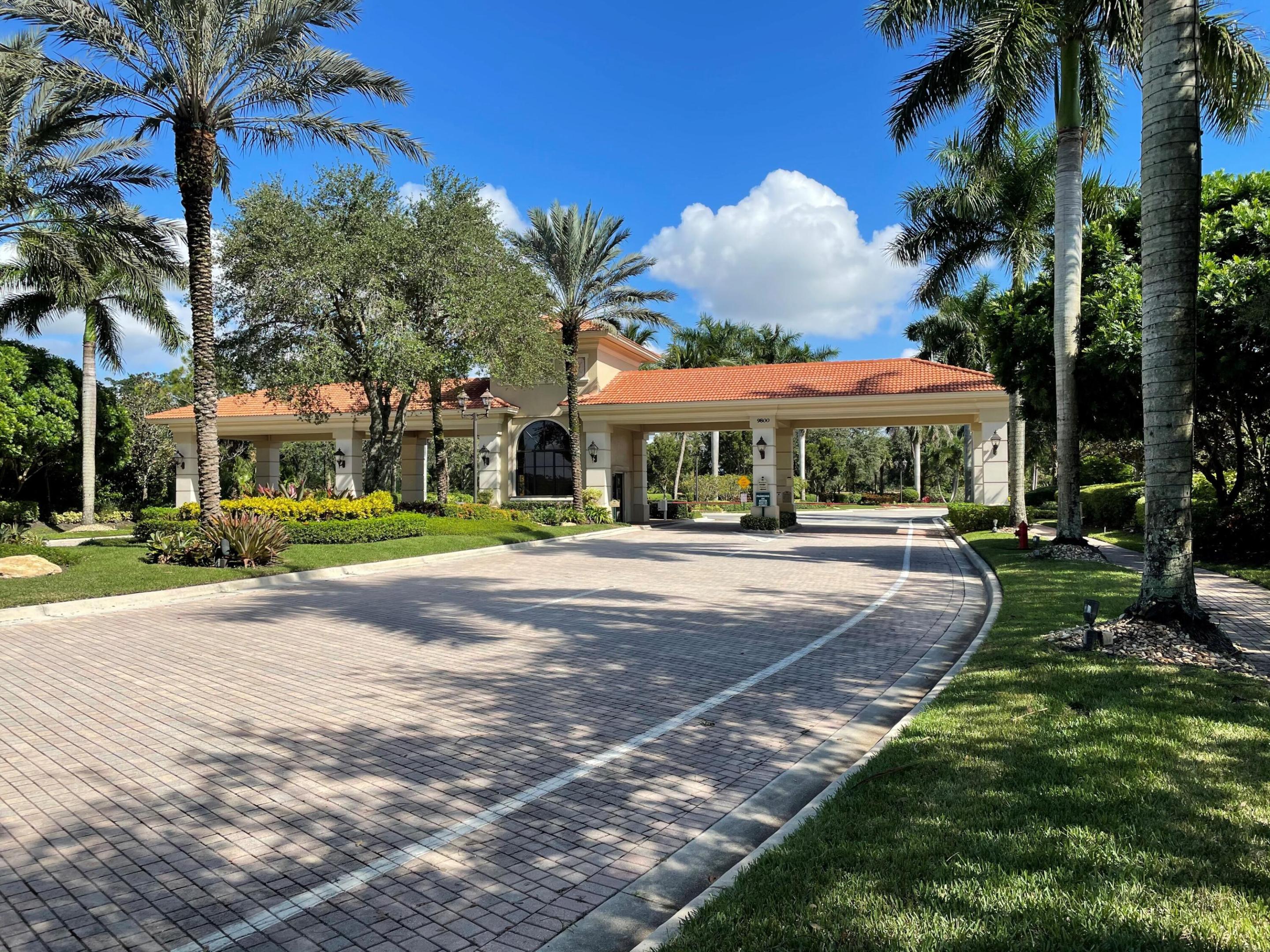 TIVOLI ISLES PUD/FOUR SEASONS AT DELRAY BEACH - Residential