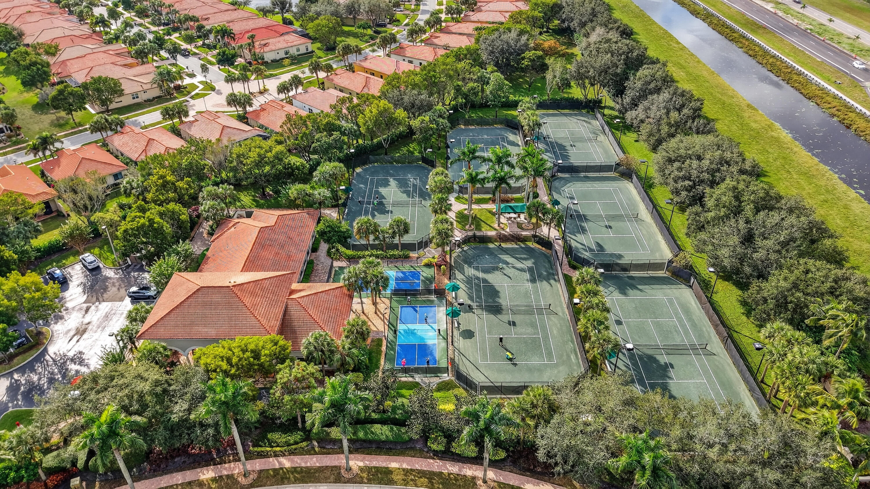 TIVOLI ISLES PUD/FOUR SEASONS AT DELRAY BEACH - Residential