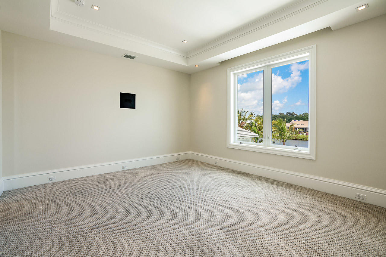 Admirals Cove - Residential